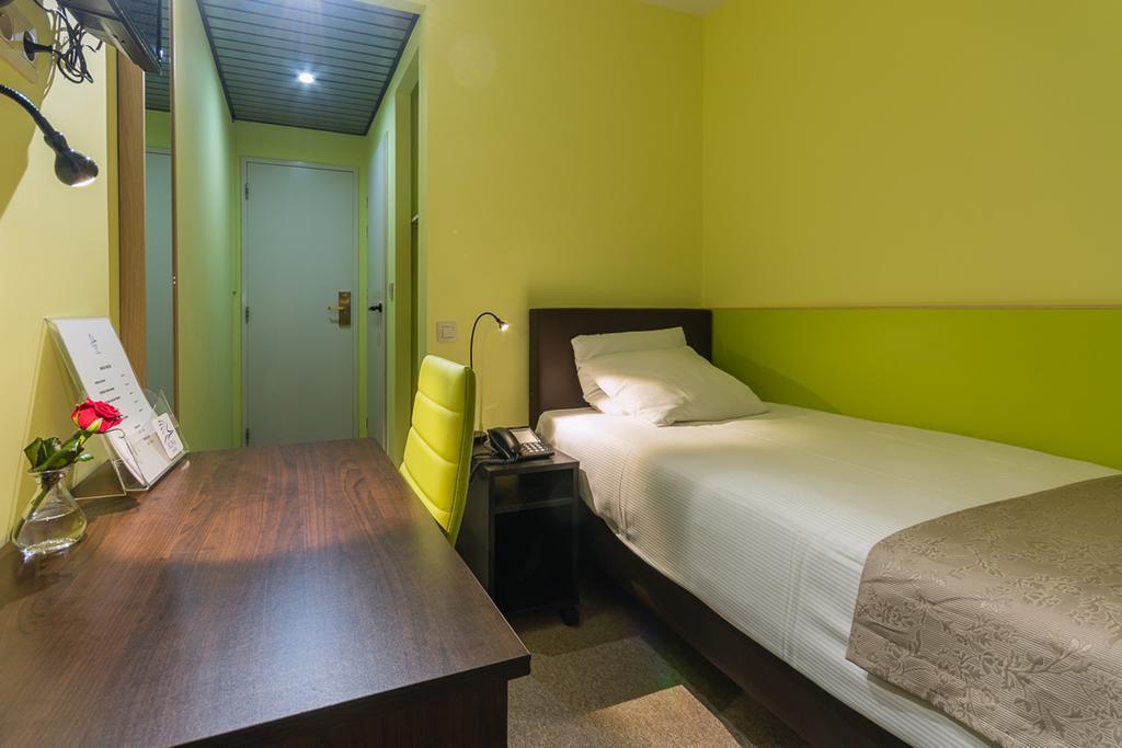 Slina Hotel Brussels Sint-Jans-Molenbeek Rom bilde